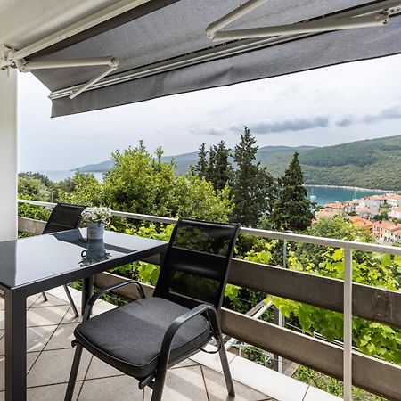 Apartments Sea View Rabac Exterior foto
