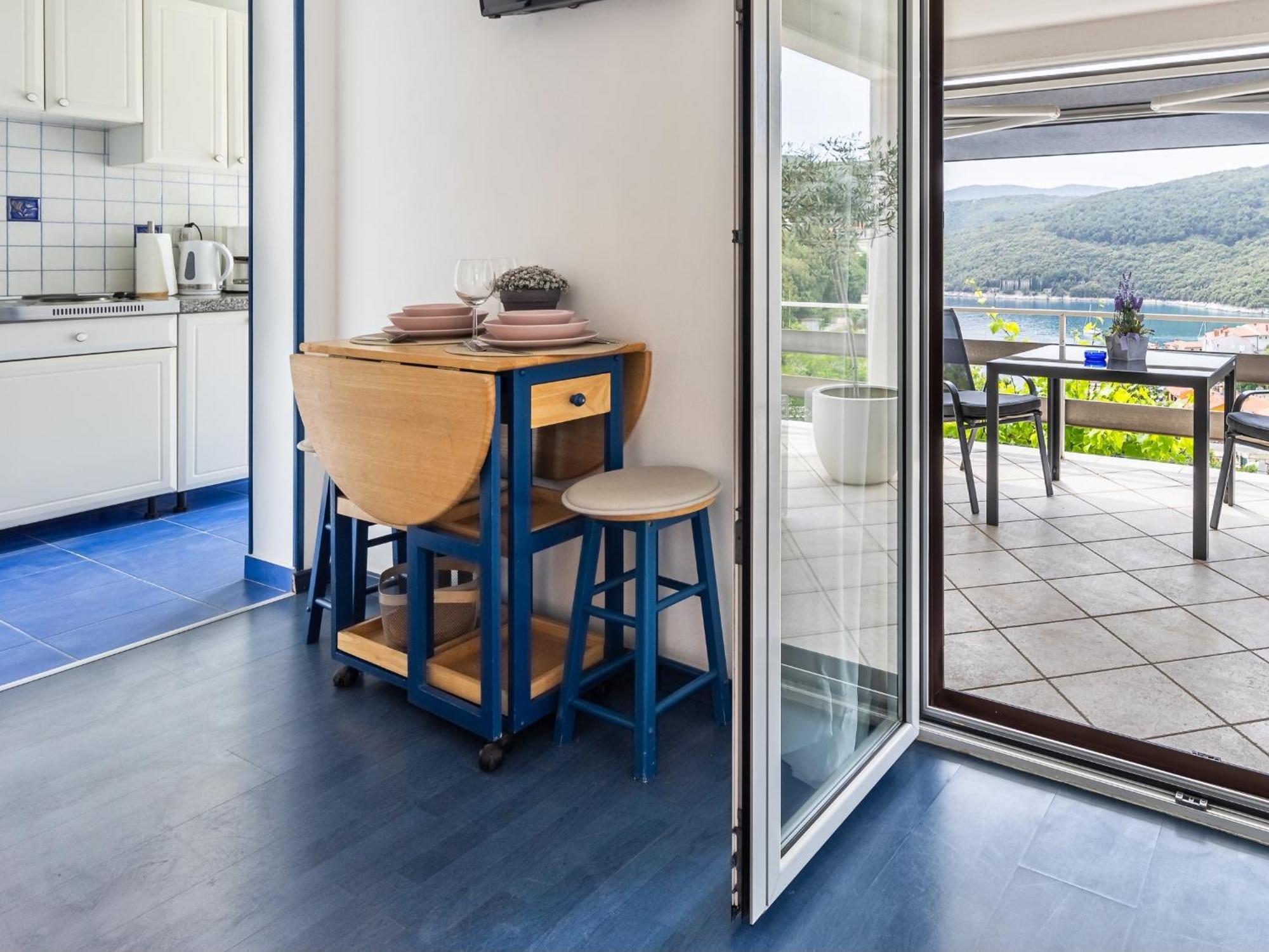 Apartments Sea View Rabac Quarto foto